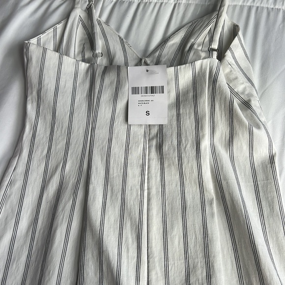 Mini Dress - Picture 3 of 4